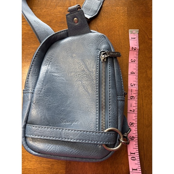 Wrangler Aztec Sling Bag for Women Western Knitted Crossbody Purse 6X3X9 - Picture 4 of 8